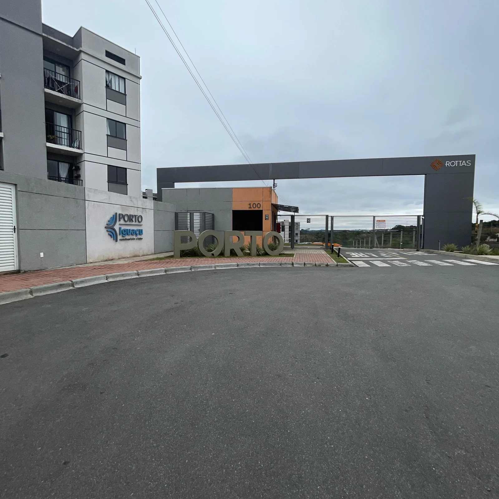 Apartamento 2 dorms mobiliado com garden no Iguaçu, Araucária